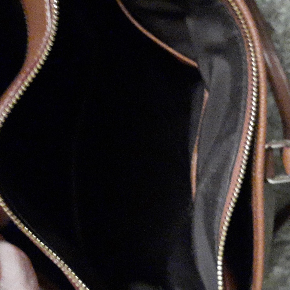 coach shoulder bag - Picture 7 of 9